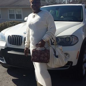 Meet your Posher, Peggy